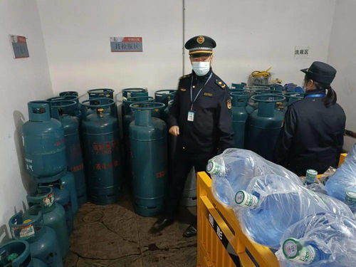 聯(lián)合檢查筑防線，精準(zhǔn)發(fā)力擰緊城市燃?xì)狻鞍踩y”
